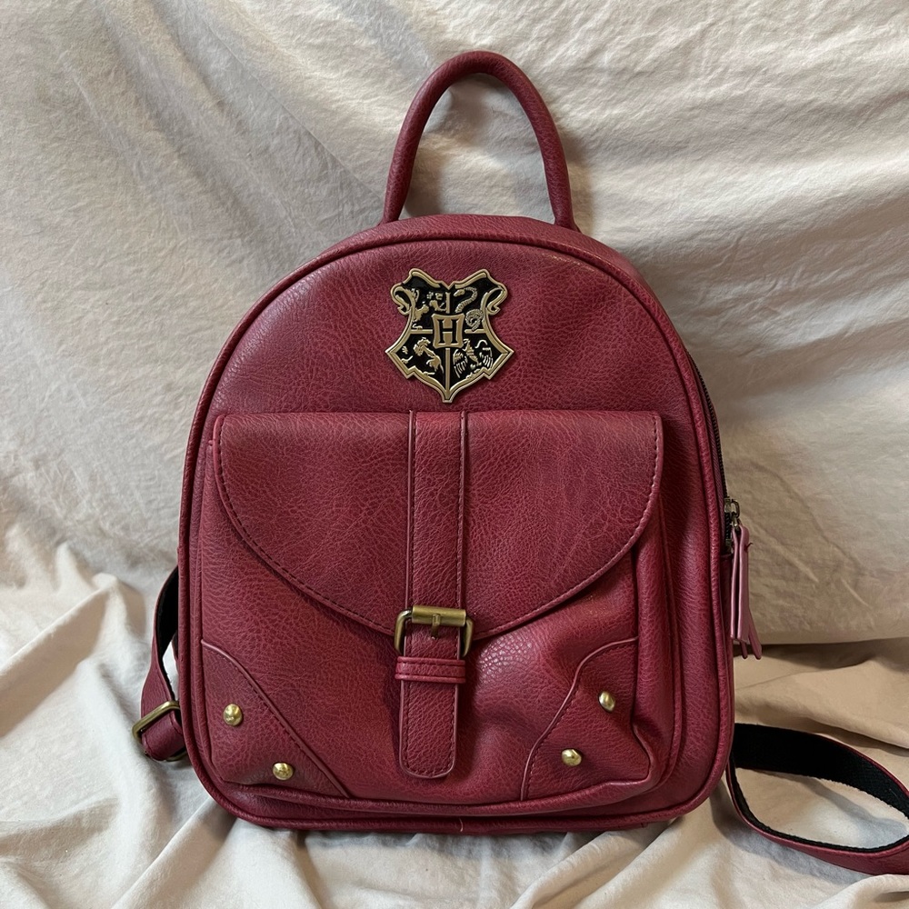 Harry Potter Hogwarts Burgundy Faux Leather Backpack